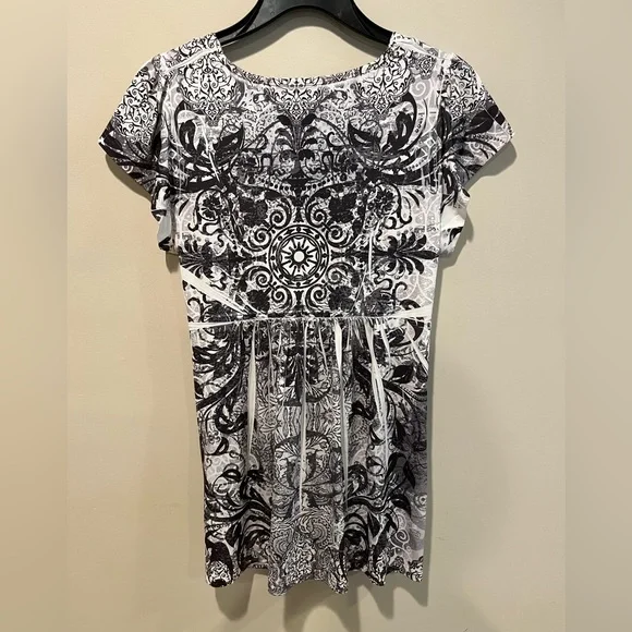 Summer blouse - Picture 2 of 8